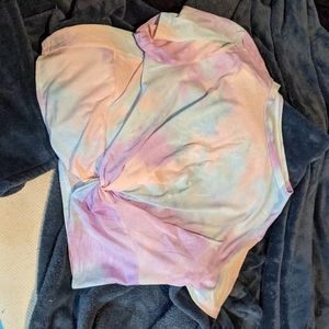 Pink knot crop